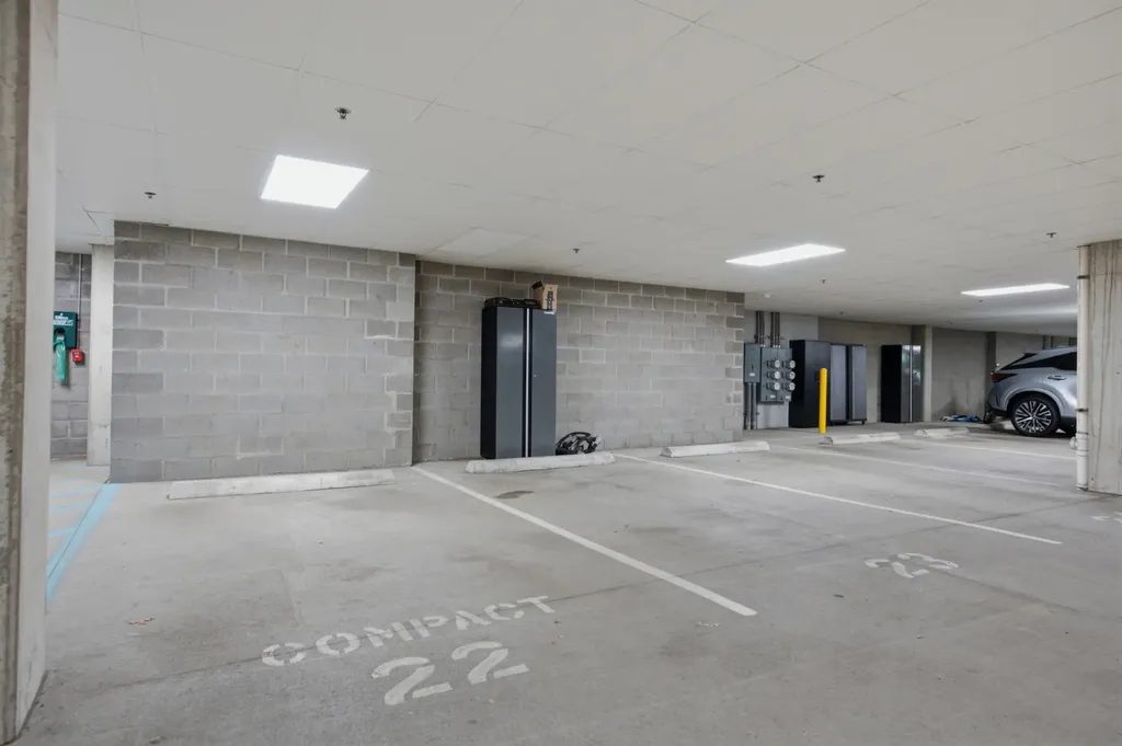 205 31st Ave, N Nashville TN 37203