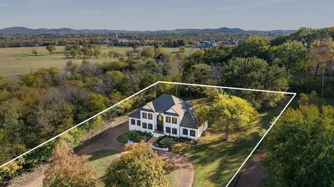 5093 Heathrow Boulevard Brentwood TN 37027