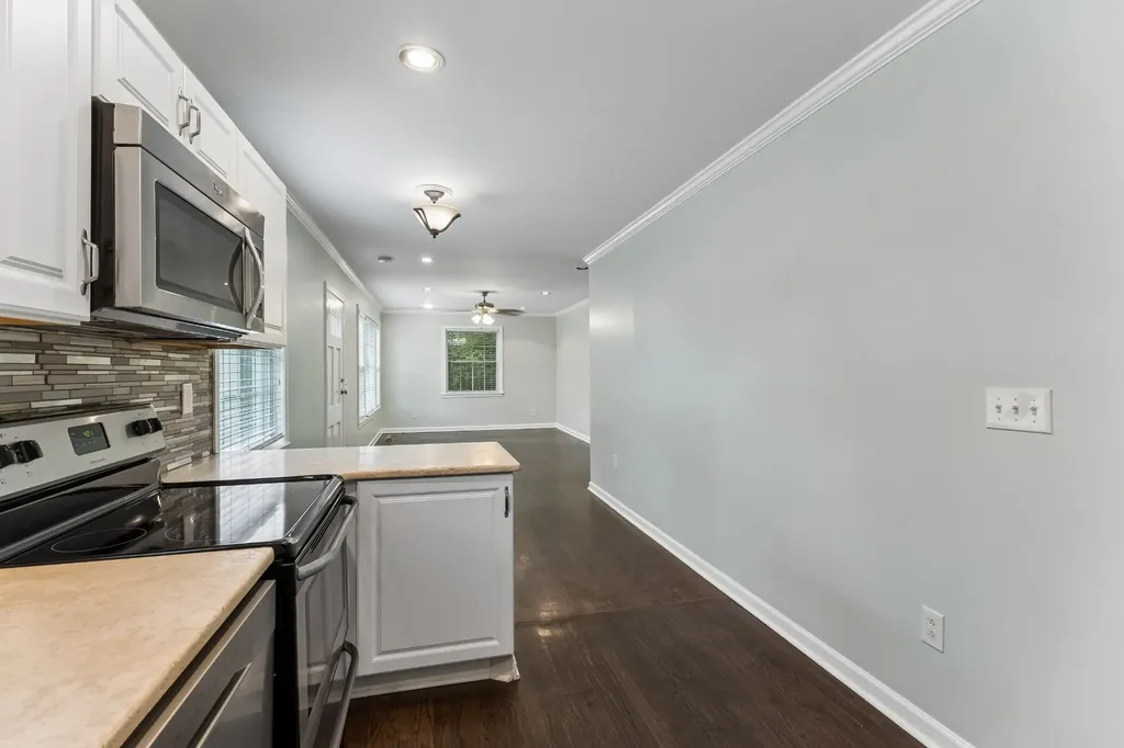 2311 Mcgavock Pike Nashville TN 37216