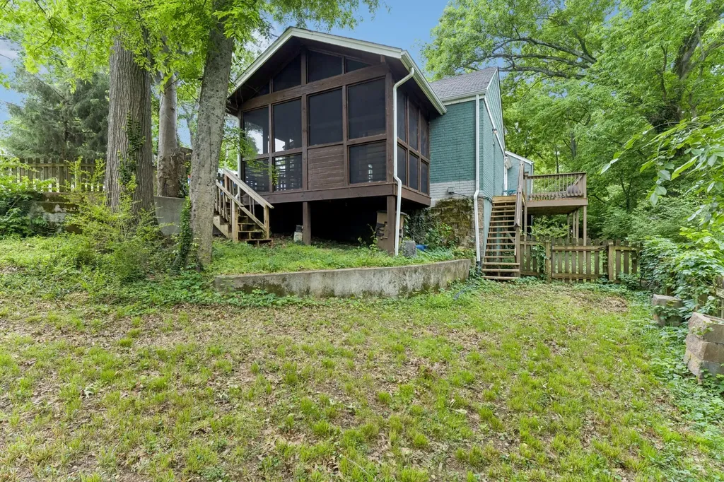 2311 Mcgavock Pike Nashville TN 37216