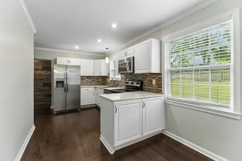 2311 Mcgavock Pike Nashville TN 37216