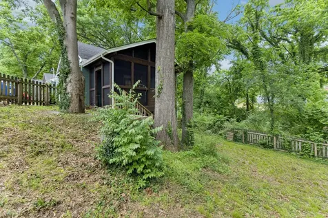 2311 Mcgavock Pike Nashville TN 37216