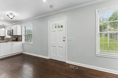 2311 Mcgavock Pike Nashville TN 37216