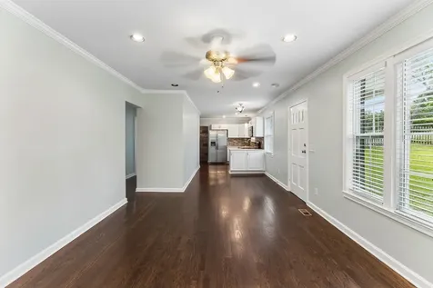 2311 Mcgavock Pike Nashville TN 37216