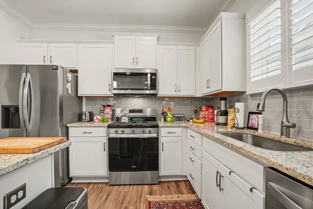 241 Brook Avenue White House TN 37188
