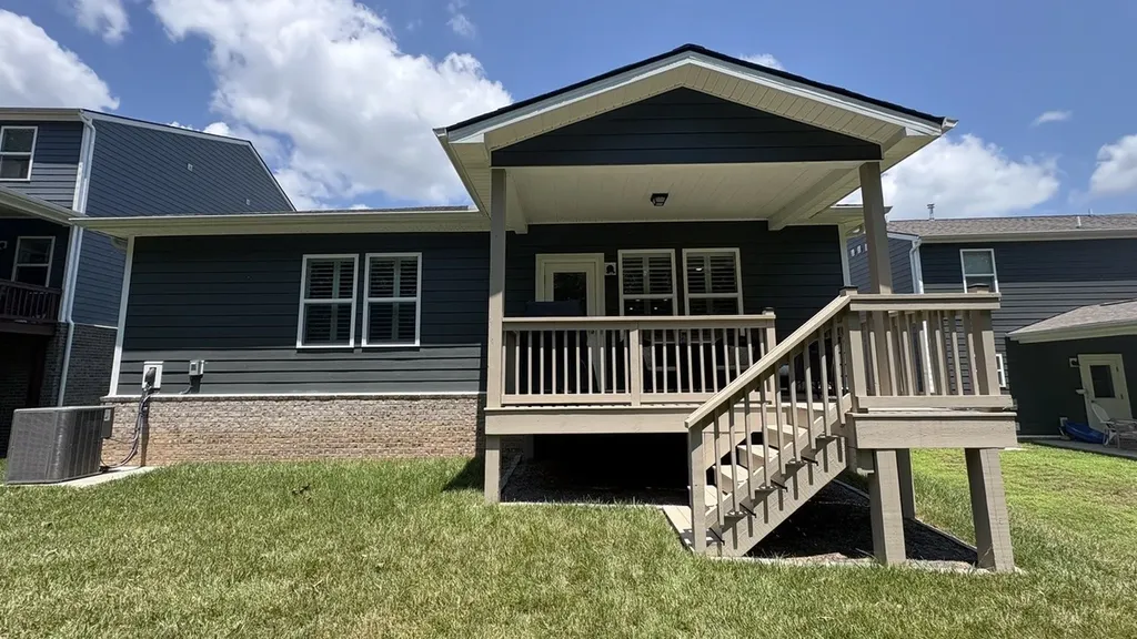 241 Brook Avenue White House TN 37188