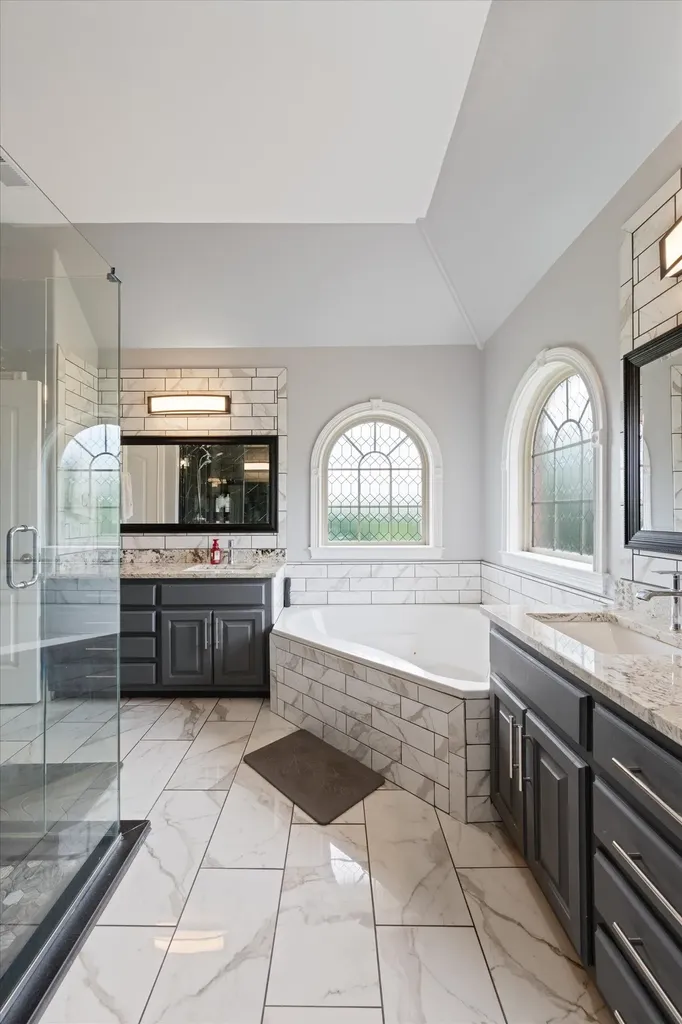 2155 Lake Road Greenbrier TN 37073