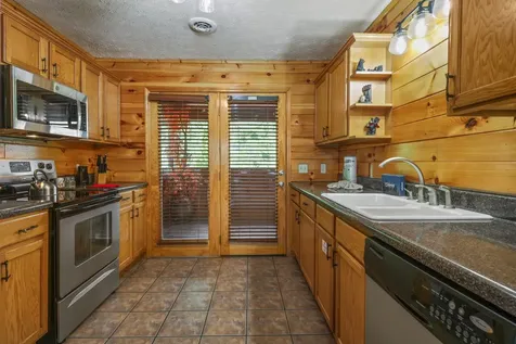 2834 Florence Drive Pigeon Forge TN 37863
