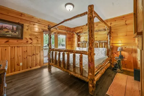 2834 Florence Drive Pigeon Forge TN 37863