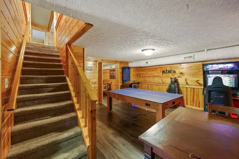 2834 Florence Drive Pigeon Forge TN 37863