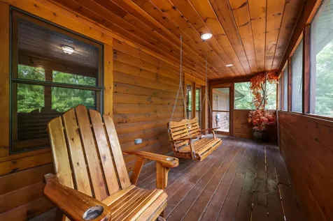 2834 Florence Drive Pigeon Forge TN 37863