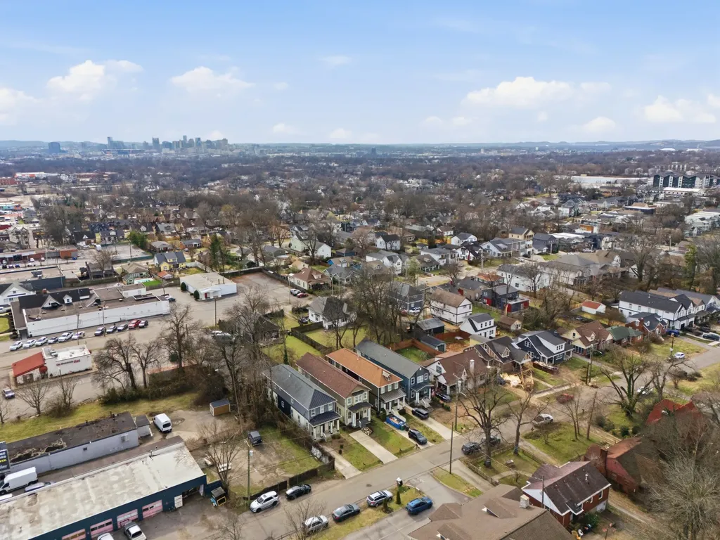 1034 Burchwood Avenue Nashville TN 37216