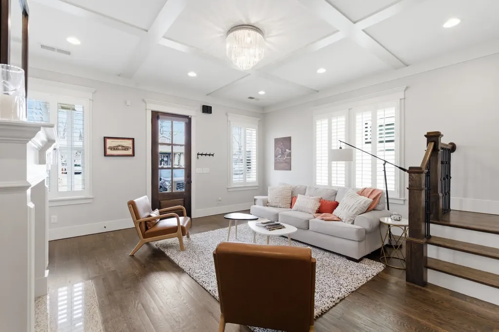 1034 Burchwood Avenue Nashville TN 37216
