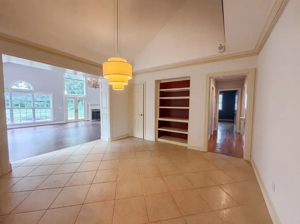 608 Estes Road Nashville TN 37215