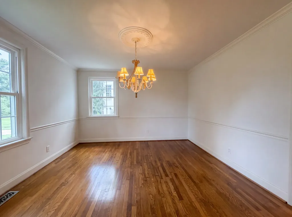 608 Estes Road Nashville TN 37215