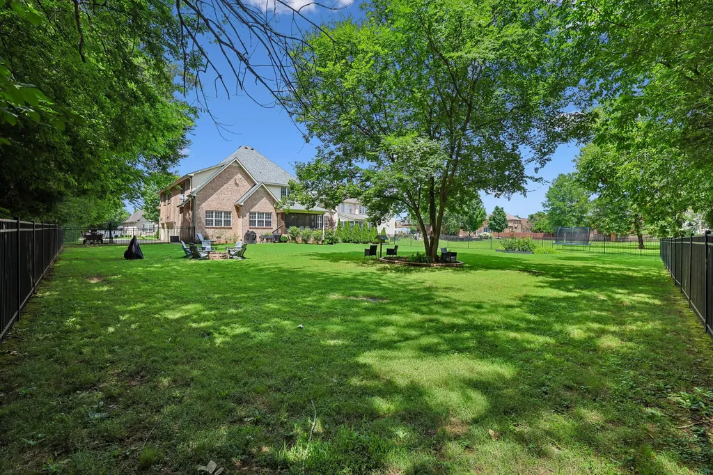 2208 Higgins Lane Murfreesboro TN 37130