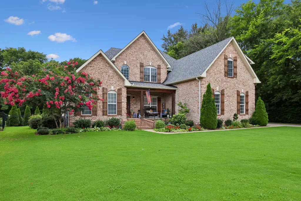 2208 Higgins Lane Murfreesboro TN 37130