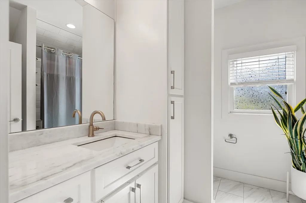307 S 10th Street Nashville TN 37206