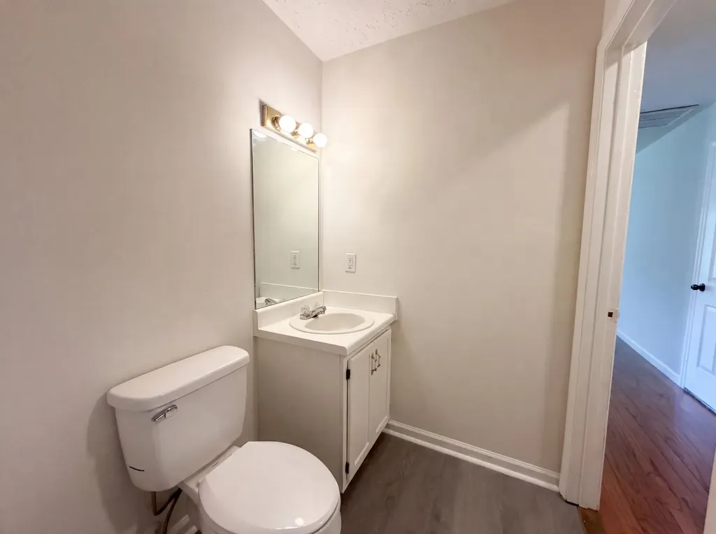 499 Holland Ridge Drive La Vergne TN 37086