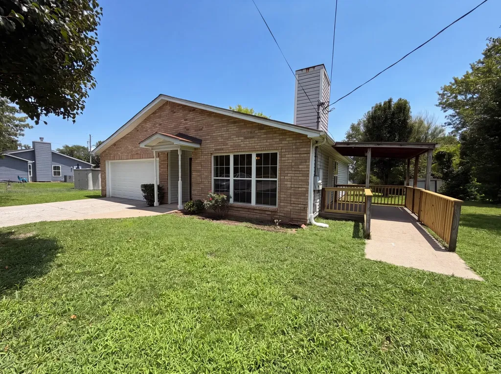499 Holland Ridge Drive La Vergne TN 37086