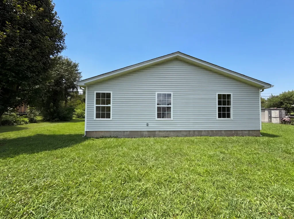 499 Holland Ridge Drive La Vergne TN 37086
