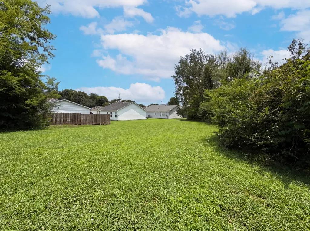 499 Holland Ridge Drive La Vergne TN 37086