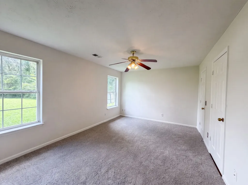 499 Holland Ridge Drive La Vergne TN 37086