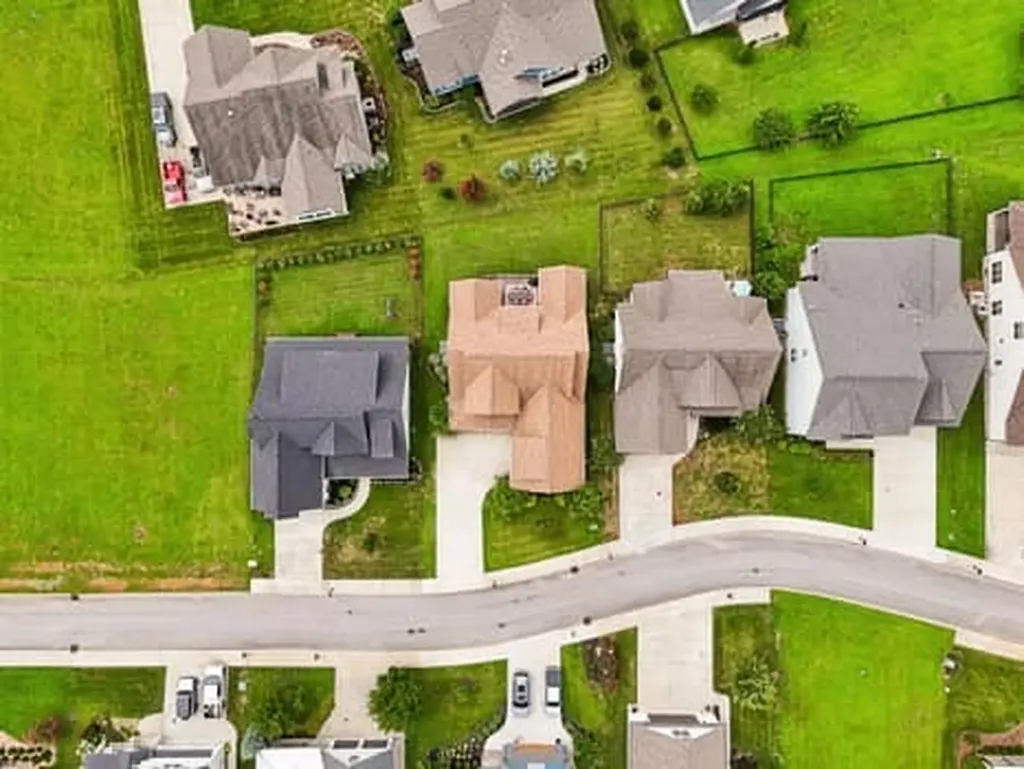 92 Hammock Drive Winchester TN 37398