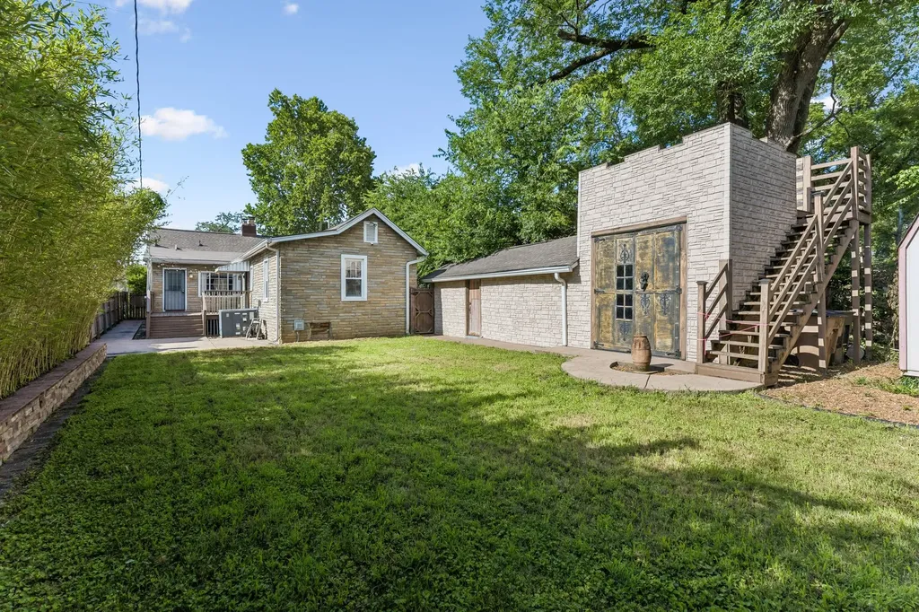 1821 Underwood Street Nashville TN 37208