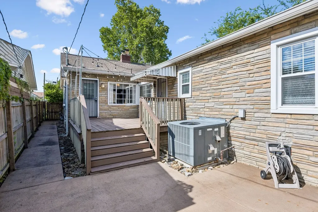 1821 Underwood Street Nashville TN 37208