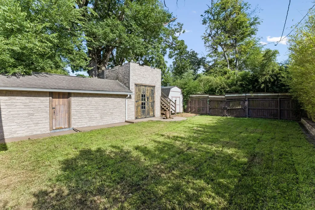 1821 Underwood Street Nashville TN 37208