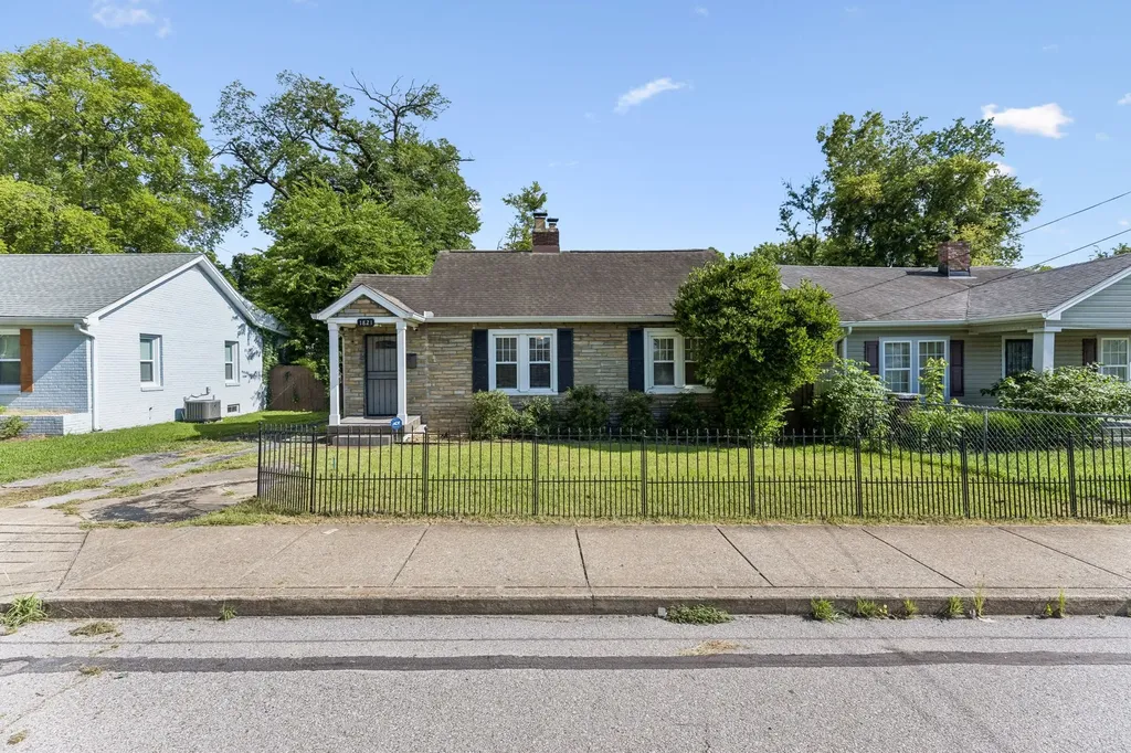 1821 Underwood Street Nashville TN 37208