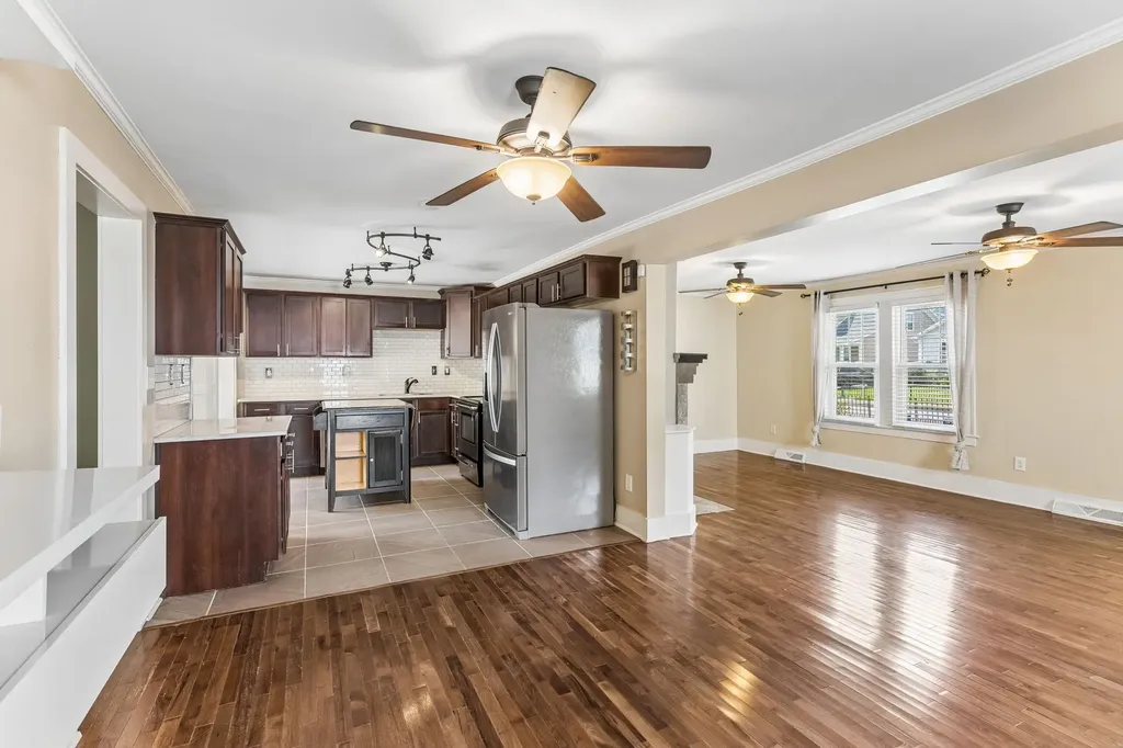 1821 Underwood Street Nashville TN 37208