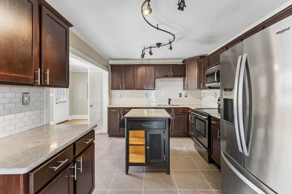 1821 Underwood Street Nashville TN 37208