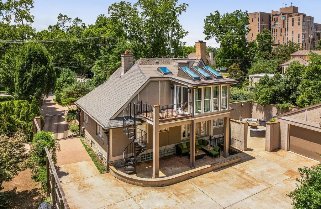 204 S Wilson Boulevard Nashville TN 37205