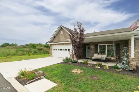 965 Juneberry Lane Pigeon Forge TN 37863