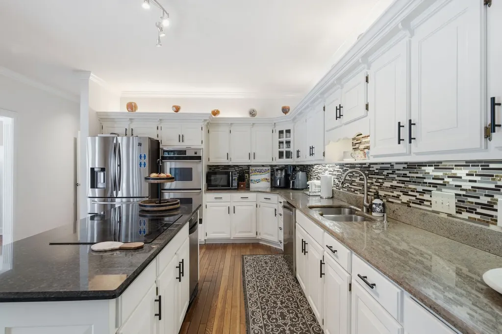 1122 Longview Drive Hendersonville TN 37075
