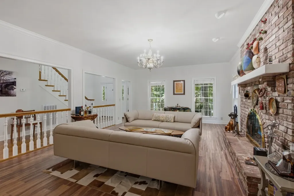 1122 Longview Drive Hendersonville TN 37075