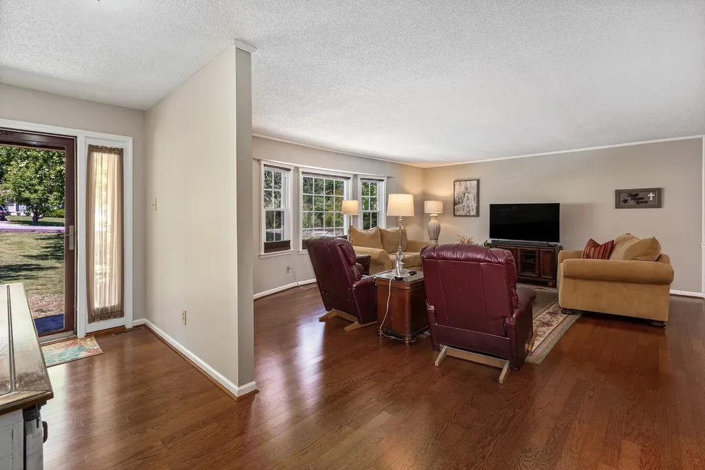 415 Centennial Avenue Lewisburg TN 37091