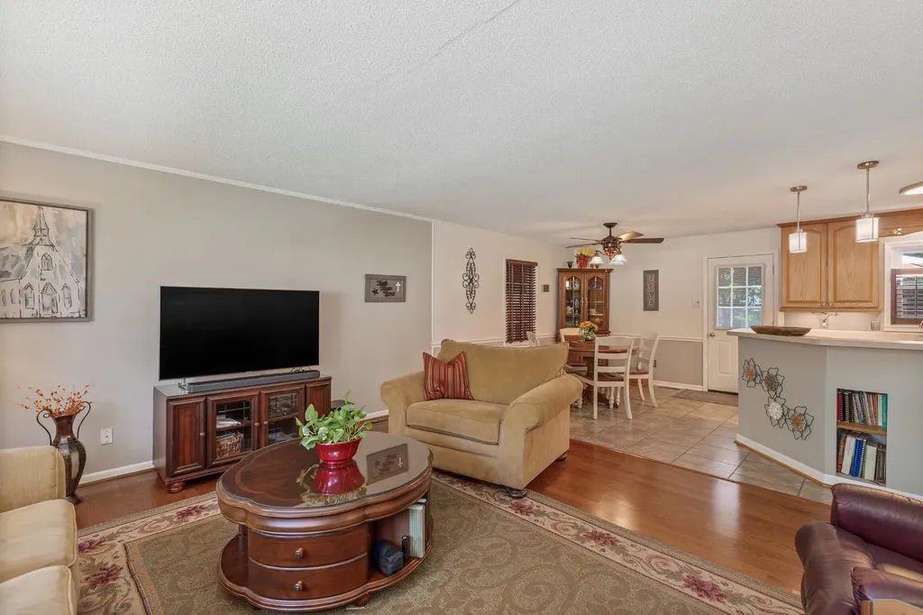 415 Centennial Avenue Lewisburg TN 37091
