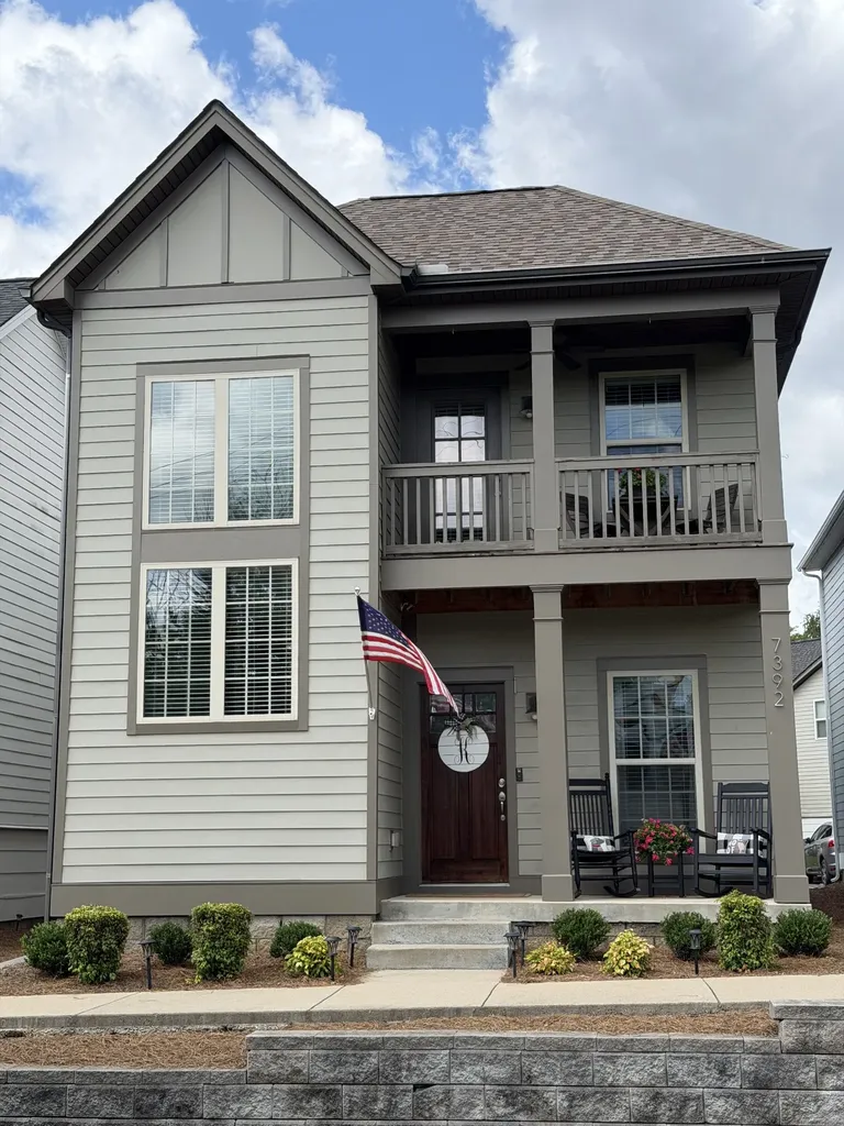 7392 Old Harding Pike Nashville TN 37221