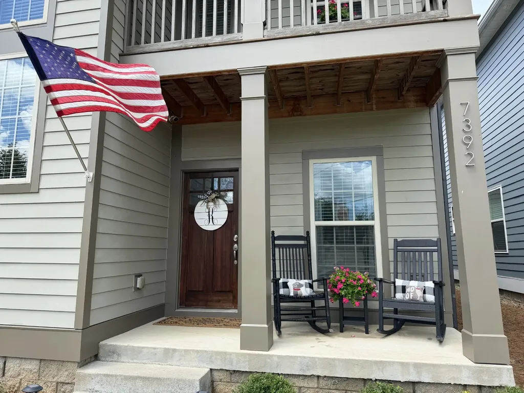 7392 Old Harding Pike Nashville TN 37221