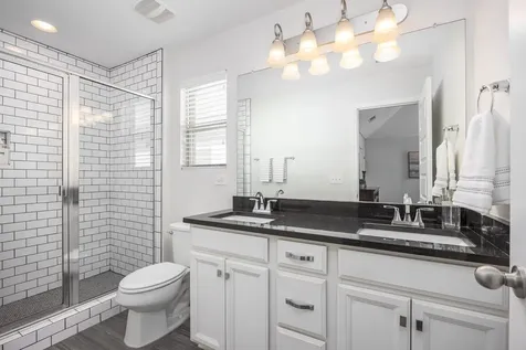 7392 Old Harding Pike Nashville TN 37221