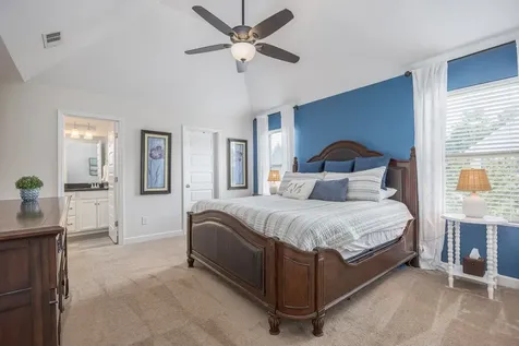 7392 Old Harding Pike Nashville TN 37221
