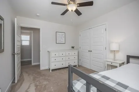 7392 Old Harding Pike Nashville TN 37221