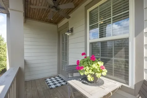 7392 Old Harding Pike Nashville TN 37221