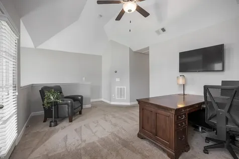 7392 Old Harding Pike Nashville TN 37221