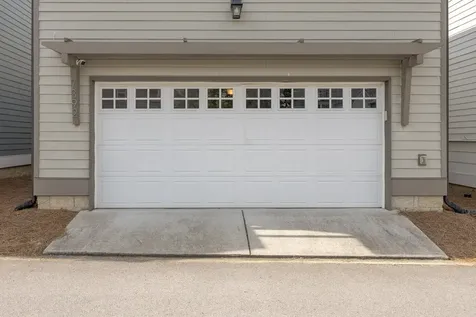 7392 Old Harding Pike Nashville TN 37221