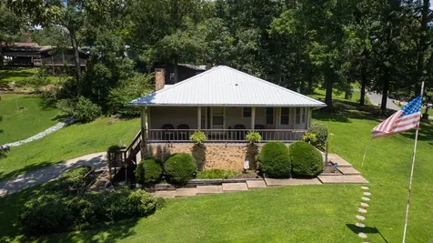 327 Russwood Drive Springville TN 38256