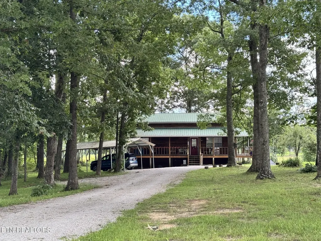 6105 S York Highway Clarkrange TN 38553